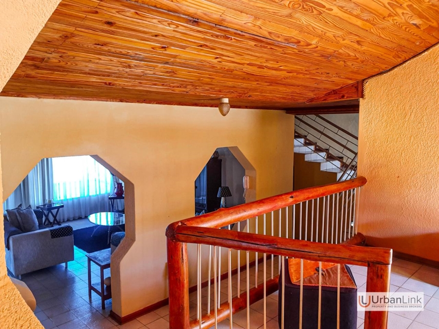 5 Bedroom Property for Sale in Cashan North West